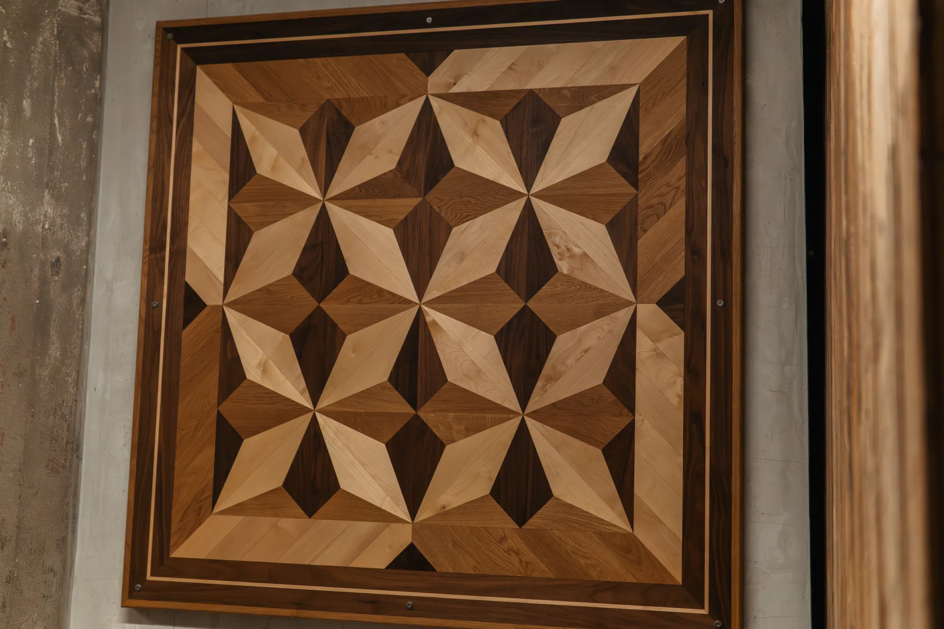Ausstellung von Kramer Parkett mit Parkettmustern und Bodenbelägen - Bild 18
