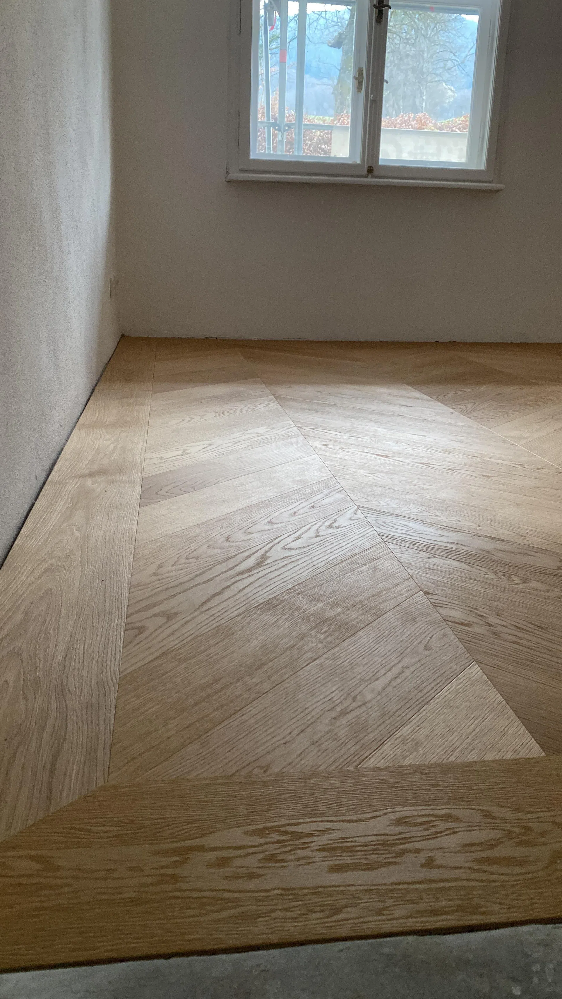 Französisch Fischgrät - Privatvilla in Brannenburg von Kramer Parkett - Bild 8