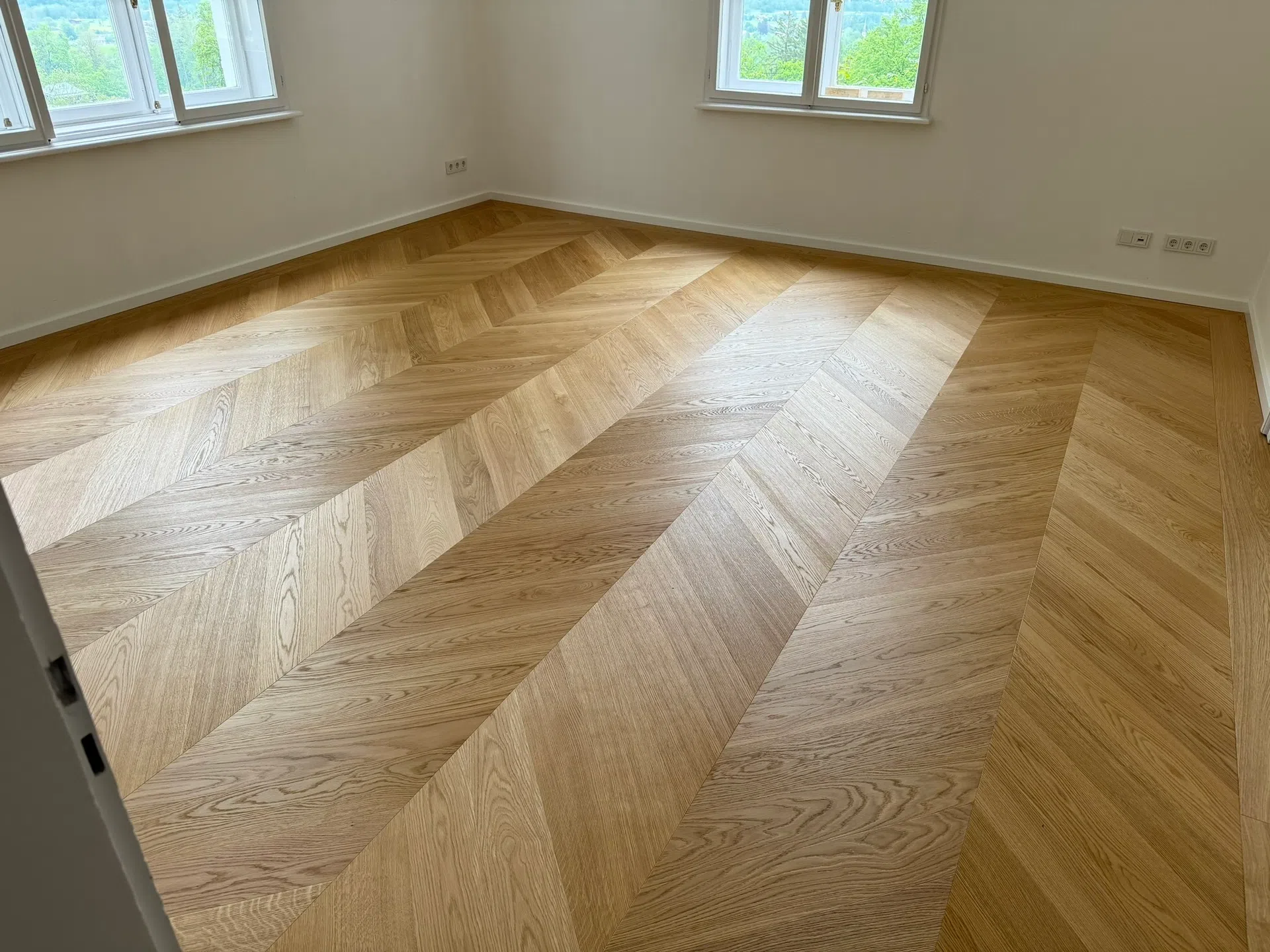 Französisch Fischgrät - Privatvilla in Brannenburg von Kramer Parkett - Bild 11