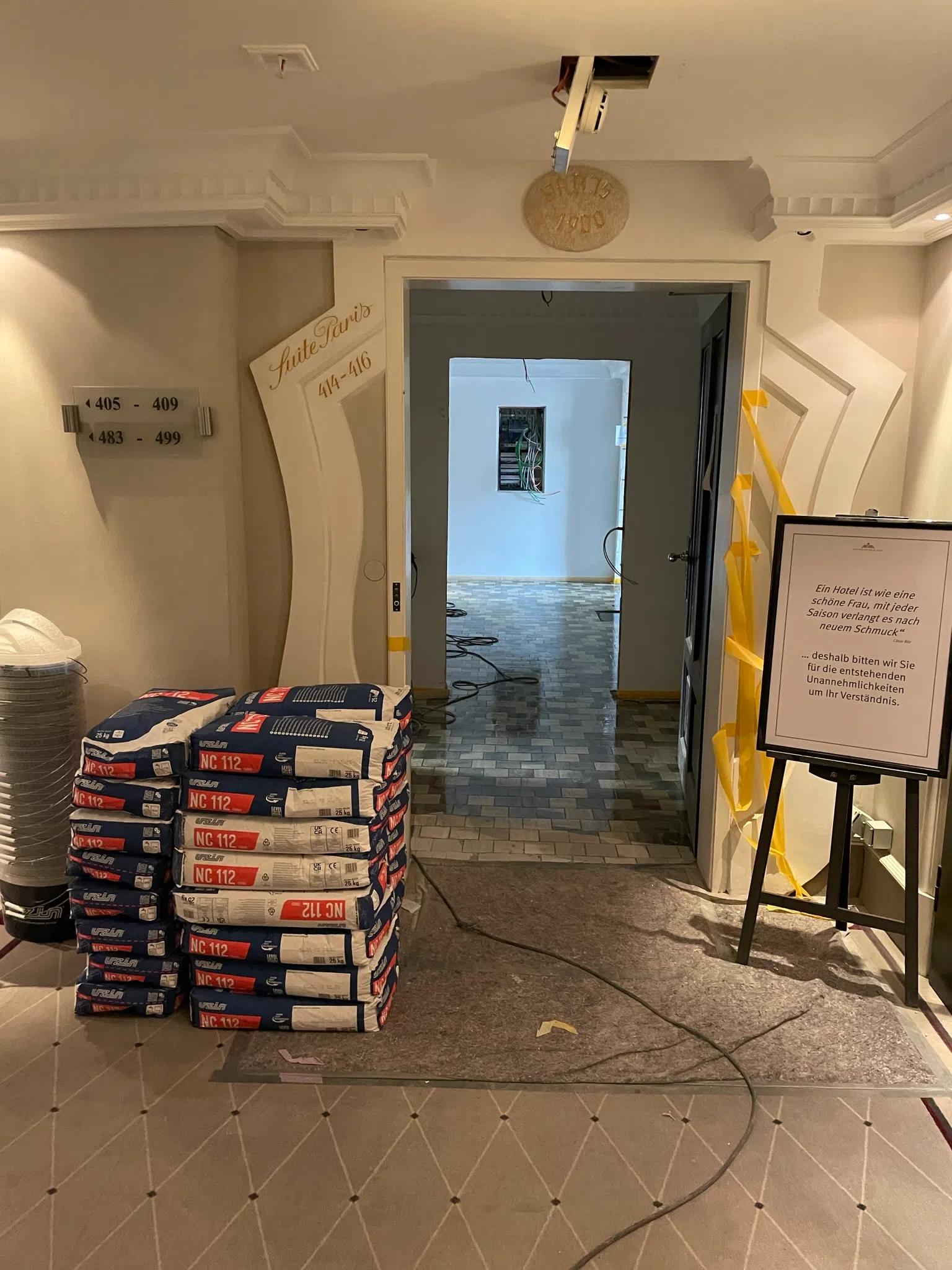 Tafelparkett im Bayerischen Hof in der Paris Suite von Kramer Parkett - Bild 8