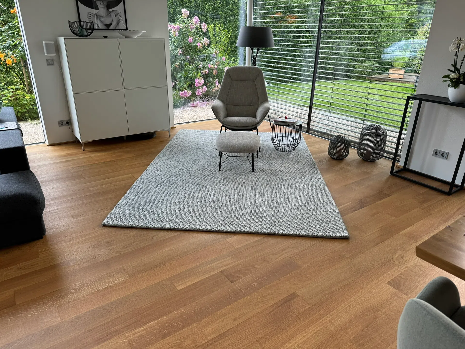 Landhausdiele aus Holz mit ruhiger und großzügiger Raumwirkung